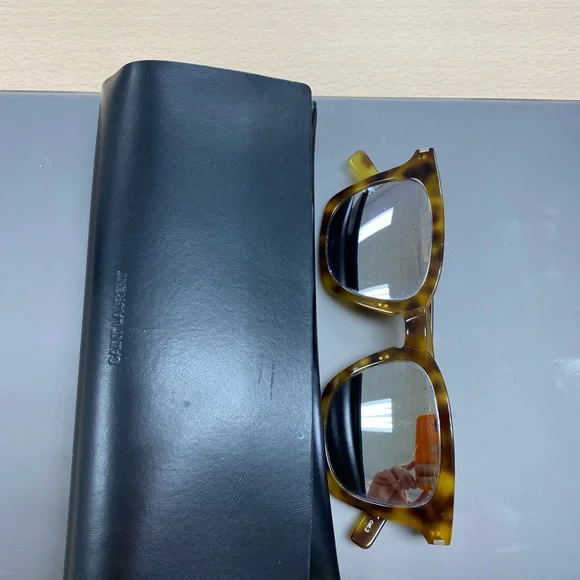 Saint Laurent sunglasses SL slime 138 display picture 2